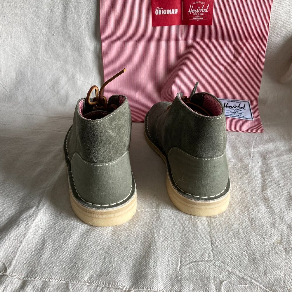 Clark's original gray desert boots by Herschel Size men's 9M never worn - Picture 4 of 11